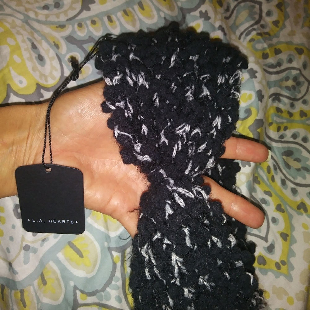 Nwt La hearts pacsun knit headband ear warmer